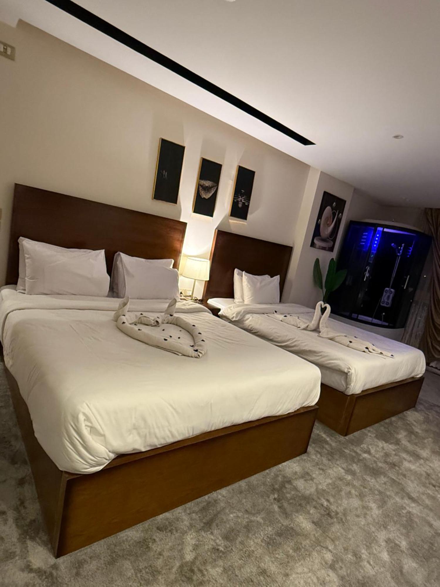 Topaz Pyramids View Inn Kafrat al Jabal Exterior photo