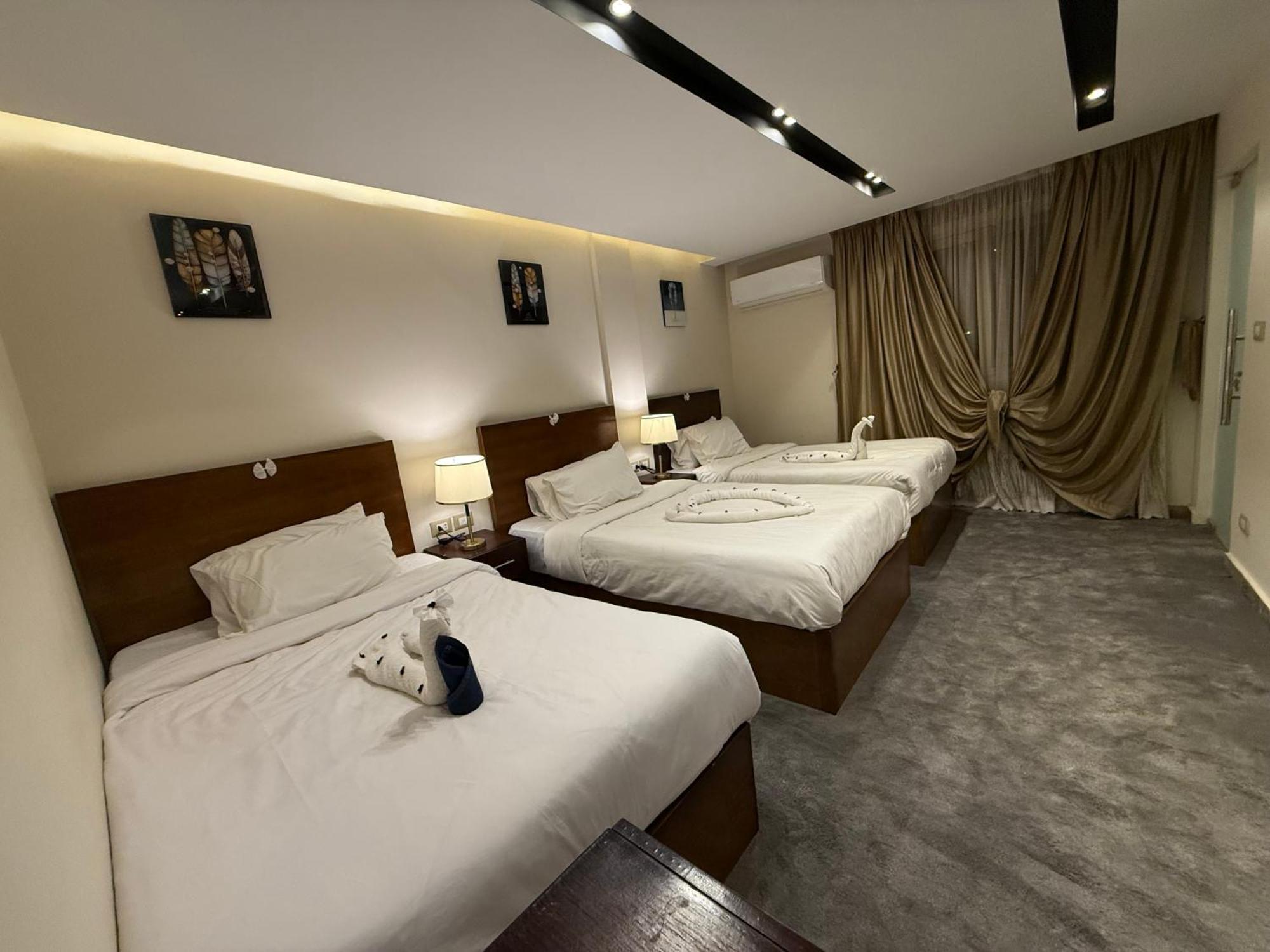 Topaz Pyramids View Inn Kafrat al Jabal Exterior photo