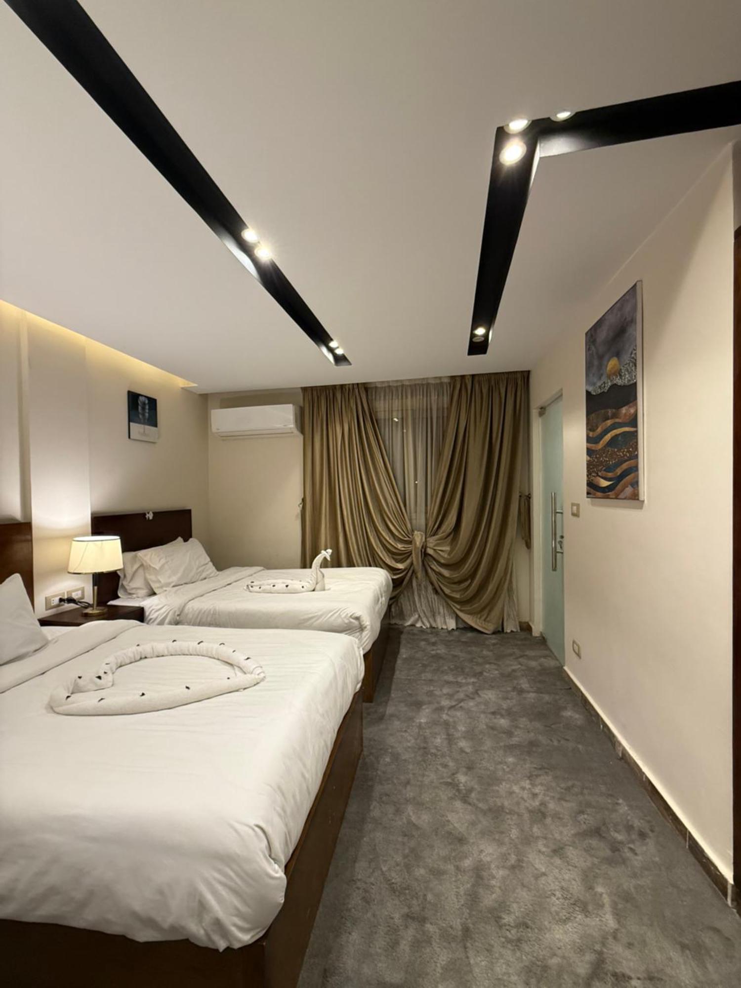 Topaz Pyramids View Inn Kafrat al Jabal Exterior photo