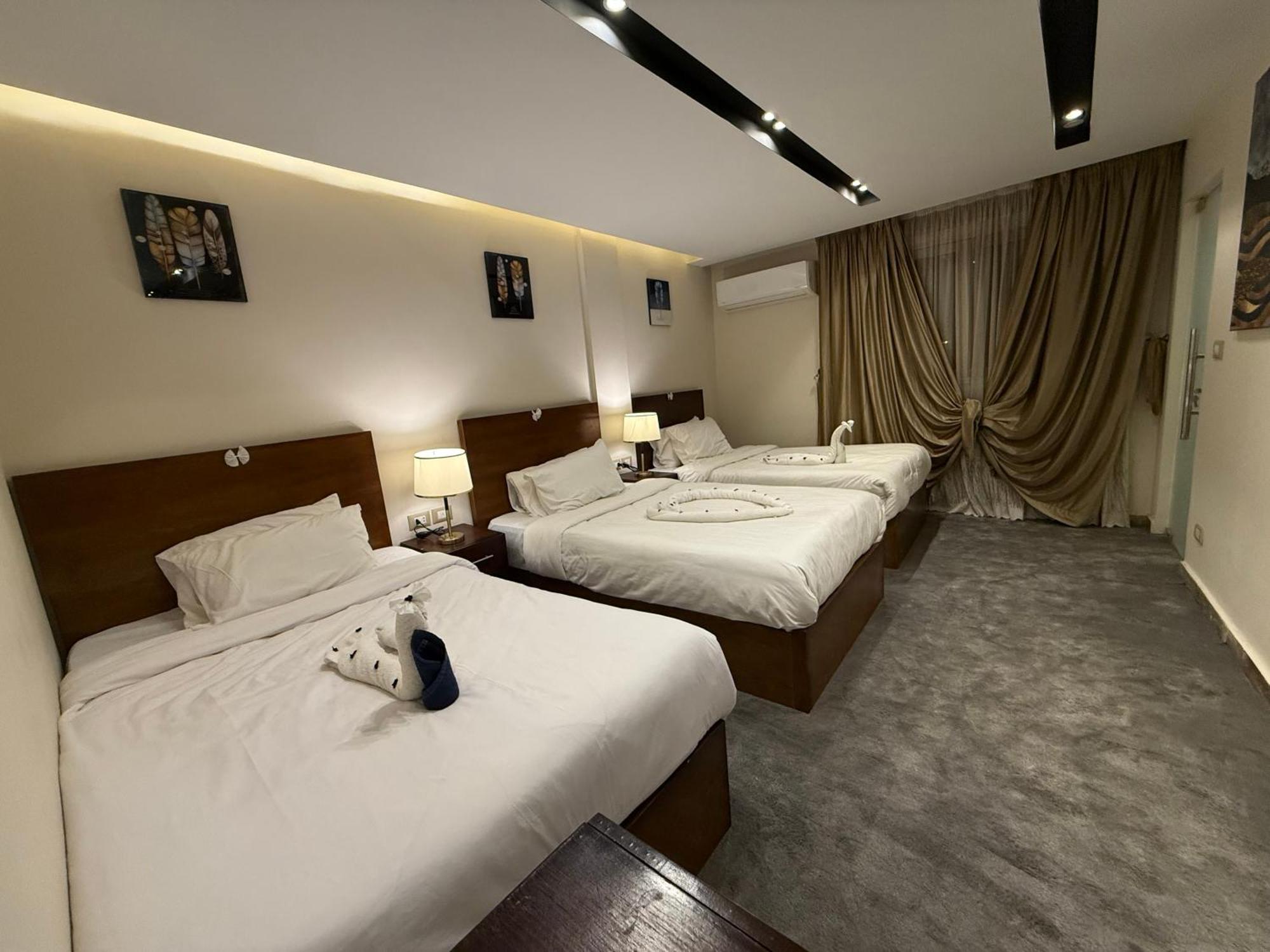 Topaz Pyramids View Inn Kafrat al Jabal Exterior photo