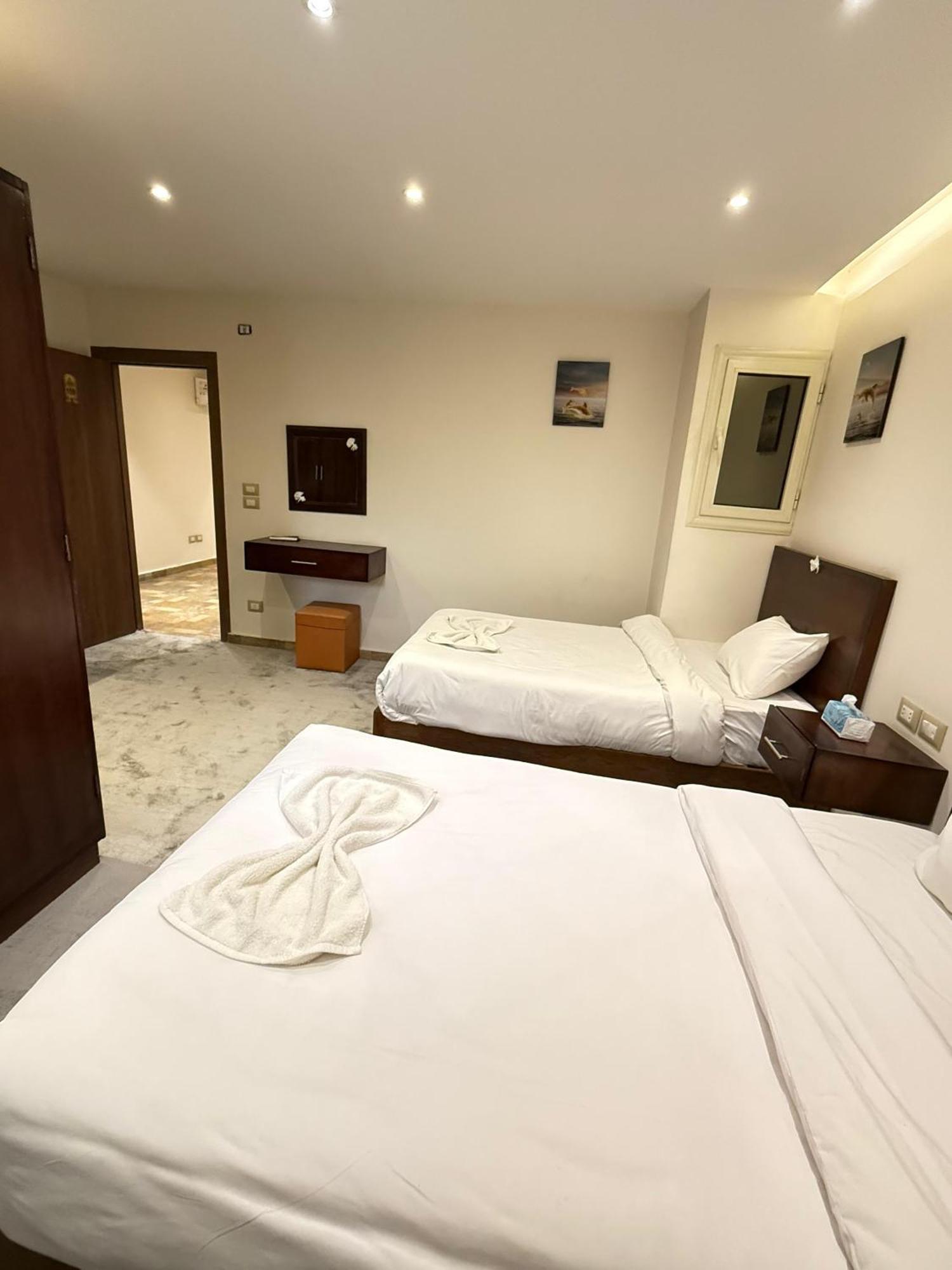 Topaz Pyramids View Inn Kafrat al Jabal Exterior photo