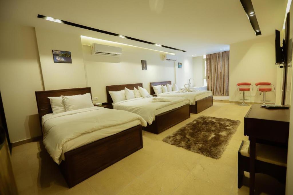 Topaz Pyramids View Inn Kafrat al Jabal Exterior photo